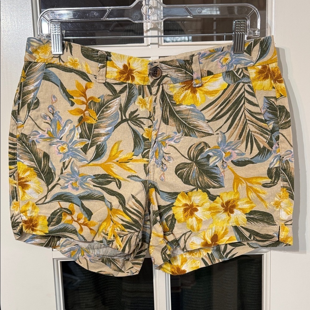OLD NAVY Everyday Mid Rise Tropical Floral Linen Blend Short Size 6